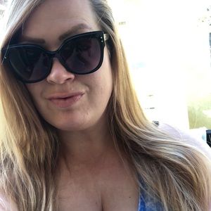 Meet your Posher, Tanya